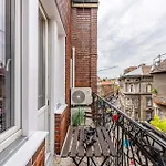 Designer Boho Loft 2ba 2br Ac Balcony 아파트