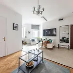 Designer Boho Loft 2ba 2br Ac Balcony 부다페스트