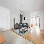 Designer Boho Loft 2ba 2br Ac Balcony * 부다페스트