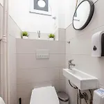 Designer Boho Loft 2ba 2br Ac Balcony * 부다페스트