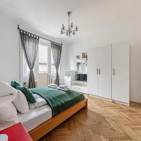 Apartament Designer Boho Loft 2ba 2br Ac Balcony