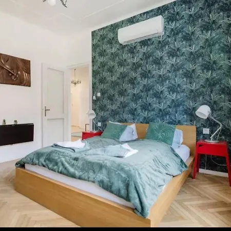 78 Sqm Downtown Designer Boho Loft - Astoria
