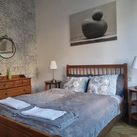 Daire 78 Sqm Downtown Designer Boho Loft - Astoria Pusztavacs