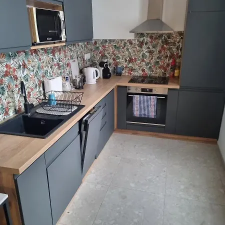 78 Sqm Downtown Designer Boho Loft - Astoria Daire