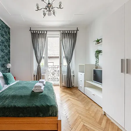 Designer Boho Loft 2ba 2br Ac Balcony Апартаменты *