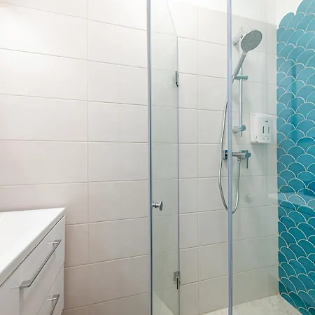 Designer Boho Loft 2ba 2br Ac Balcony Apartamento Budapeste