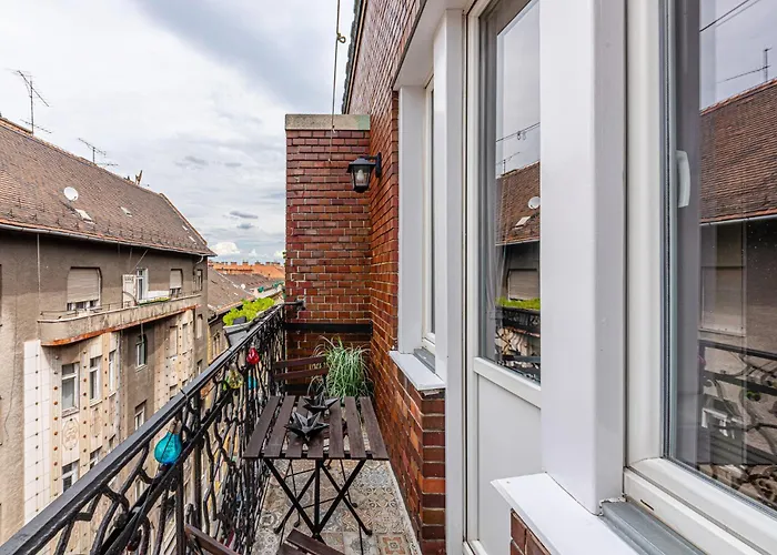 Apartament Designer Boho Loft 2ba 2br Ac Balcony *