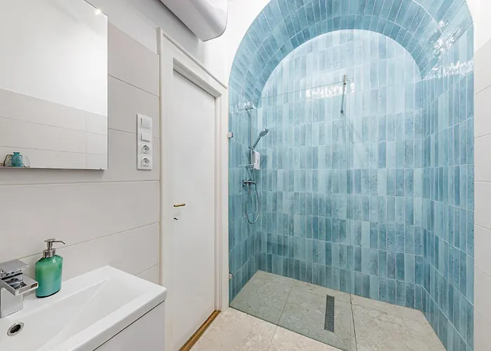 Designer Boho Loft 2ba 2br Ac Balcony بودابست