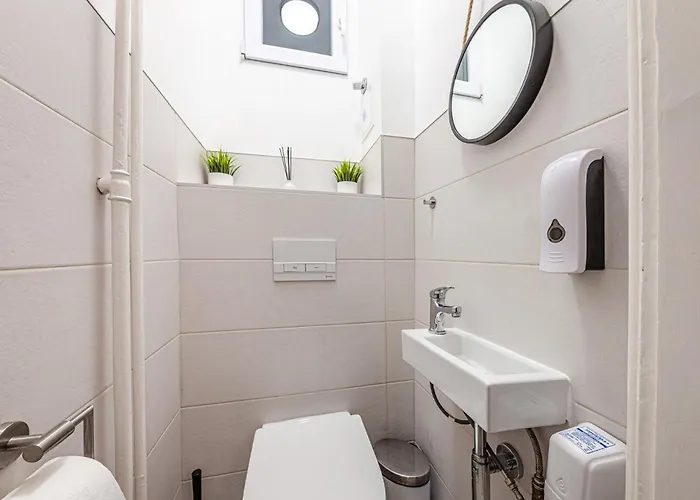 Designer Boho Loft 2ba 2br Ac Balcony * Budapesta