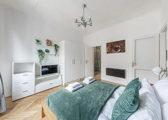 Designer Boho Loft 2ba 2br Ac Balcony *